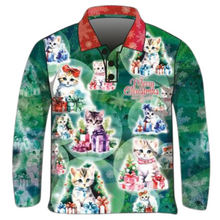 Christmas | Green Kitty Christmas Fishing Shirt ★Pre-Order★ Z and TEE CHRISTMAS Christmas design Christmas Gift Christmas tree Festive green Kittens Merry Christmas quick dry red snow SUN SAFE UPF