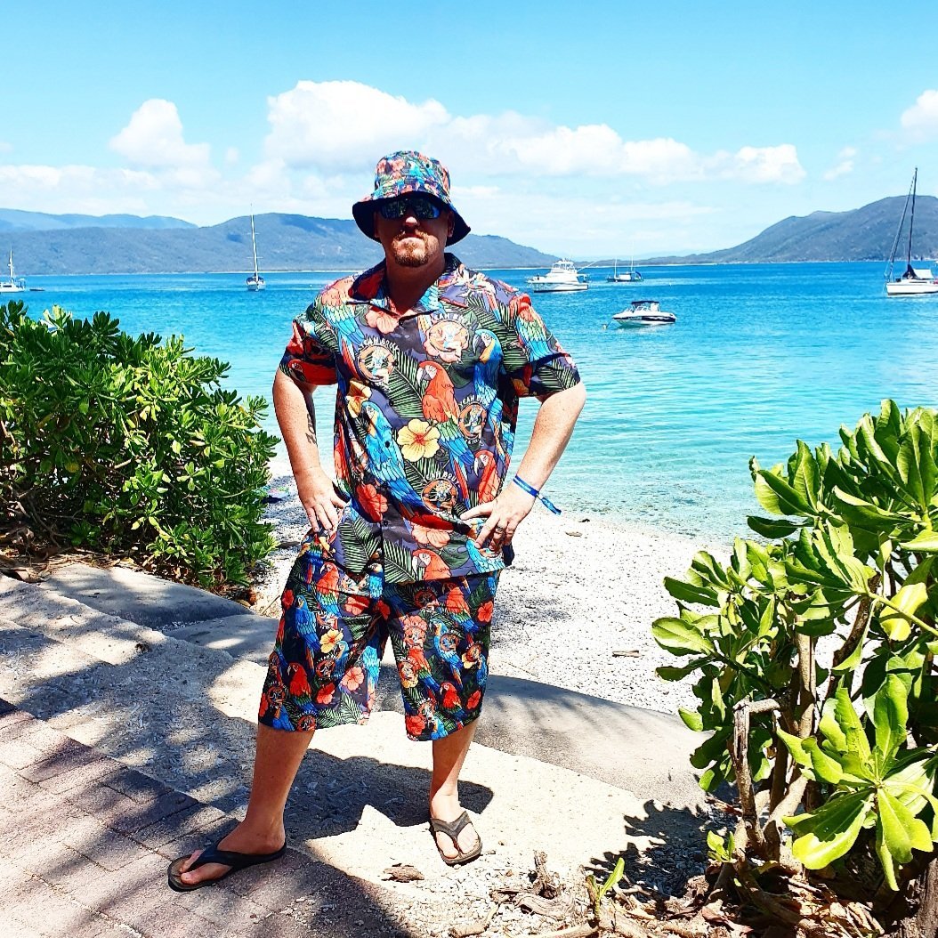 Board Shorts Yeah Bouy Hawaiian – Z and TEE